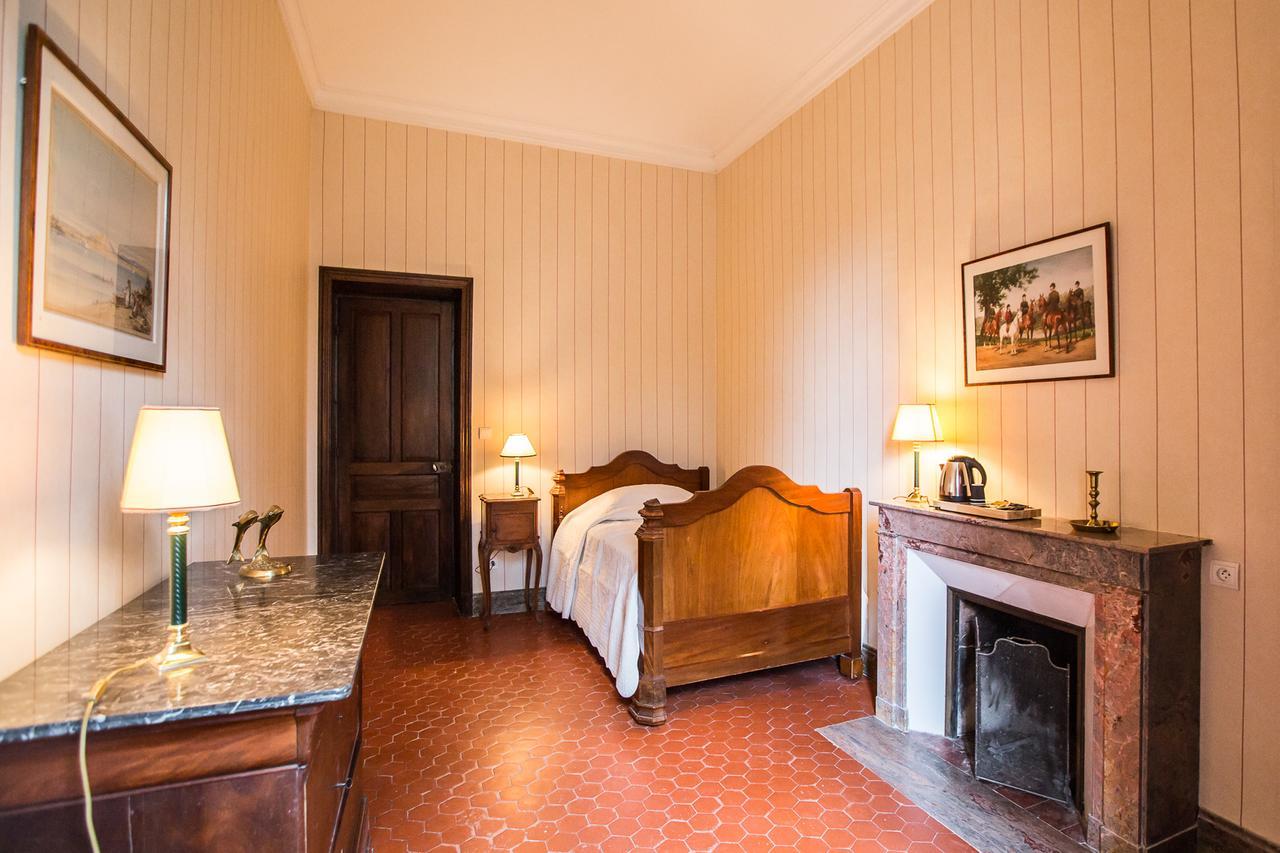 Chateau de Bournet Grospierres Extérieur photo